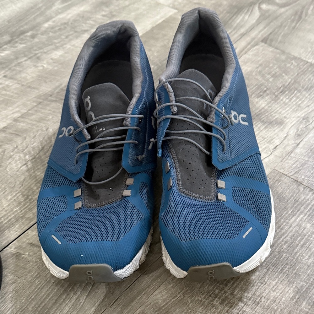 On Running Men's Blue and Gray Athletic Shoes